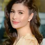 Roxanne Guinoo