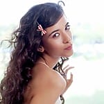 saba-azad-bio