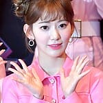 Sakura Miyawaki
