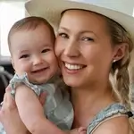 sara-sanderson-with-daughter-taylor