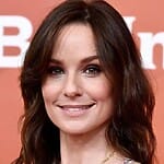 sarah-wayne-callies-height