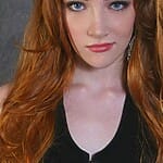 Scarlett Pomers