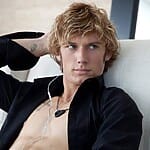 Alex Pettyfer