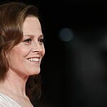 sigourney-weaver-height