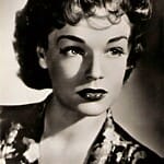 simone-signoret-height