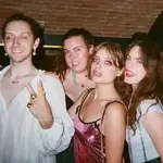 sole-bovelli-friends