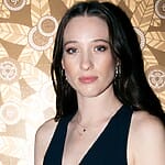 sophie-lowe-body