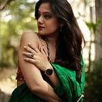 spruha-joshi-body