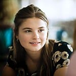 stefanie-scott-measurements