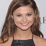 stefanie-scott-name