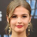 stefanie-scott-son