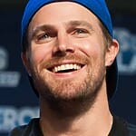 stephen-amell-facts