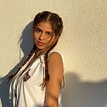 suhana-khan-sun-kissed