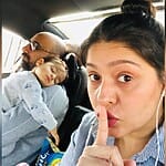 sunidhi-chauhan-with-family
