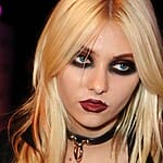 taylor-momsen-hight
