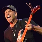 tom-morello-smile