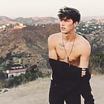 Tayler Holder