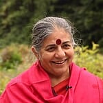 vandana-shiva-height