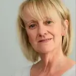 victoria-alcock-bio