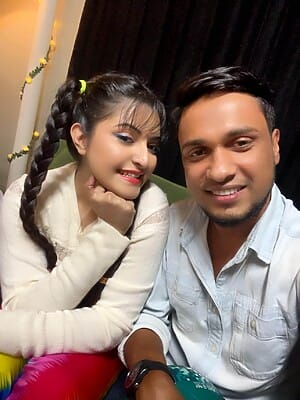 Pori Moni Early Life And Upbirging