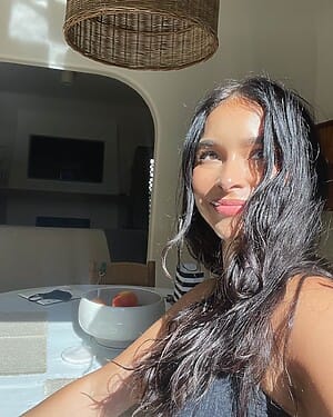 Jessica Caban Selfie