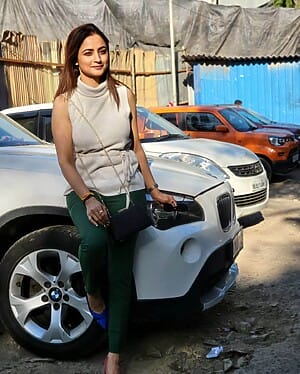 Madirakshi Mundle Assets And Finances