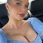 Helen Flanagan Selfie