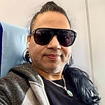 Kailash Kher Selfie