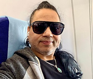 Kailash Kher Selfie