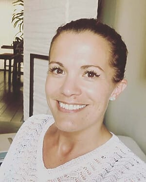 Melissa Claire Selfie