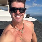 Robin Thicke Selfie